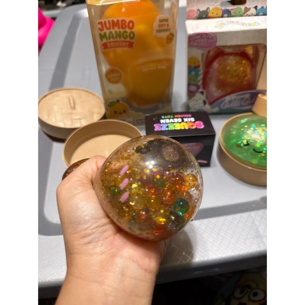 5 squishy - Picture 3 of 7